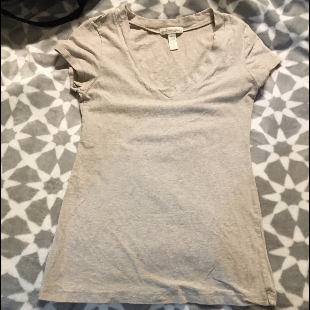Grey static t-shirt